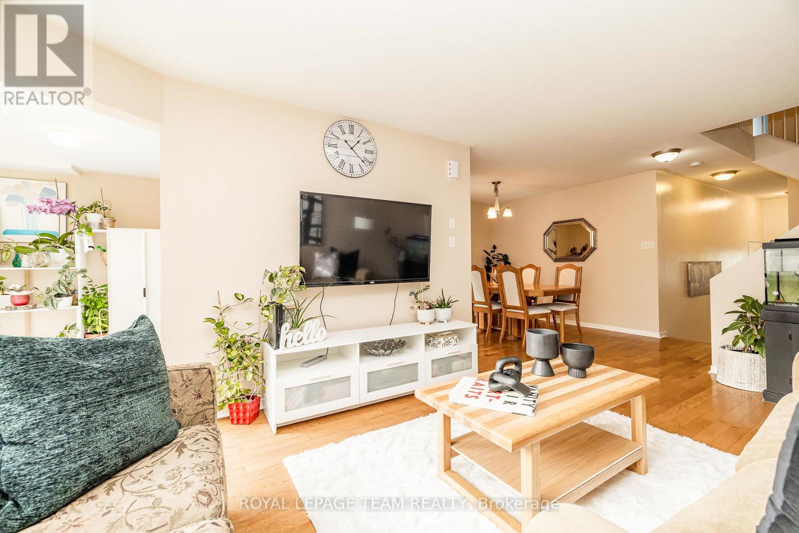 221 Sorento Street, Ottawa, Ontario  K2J 0B5 - Photo 12 - X12455418