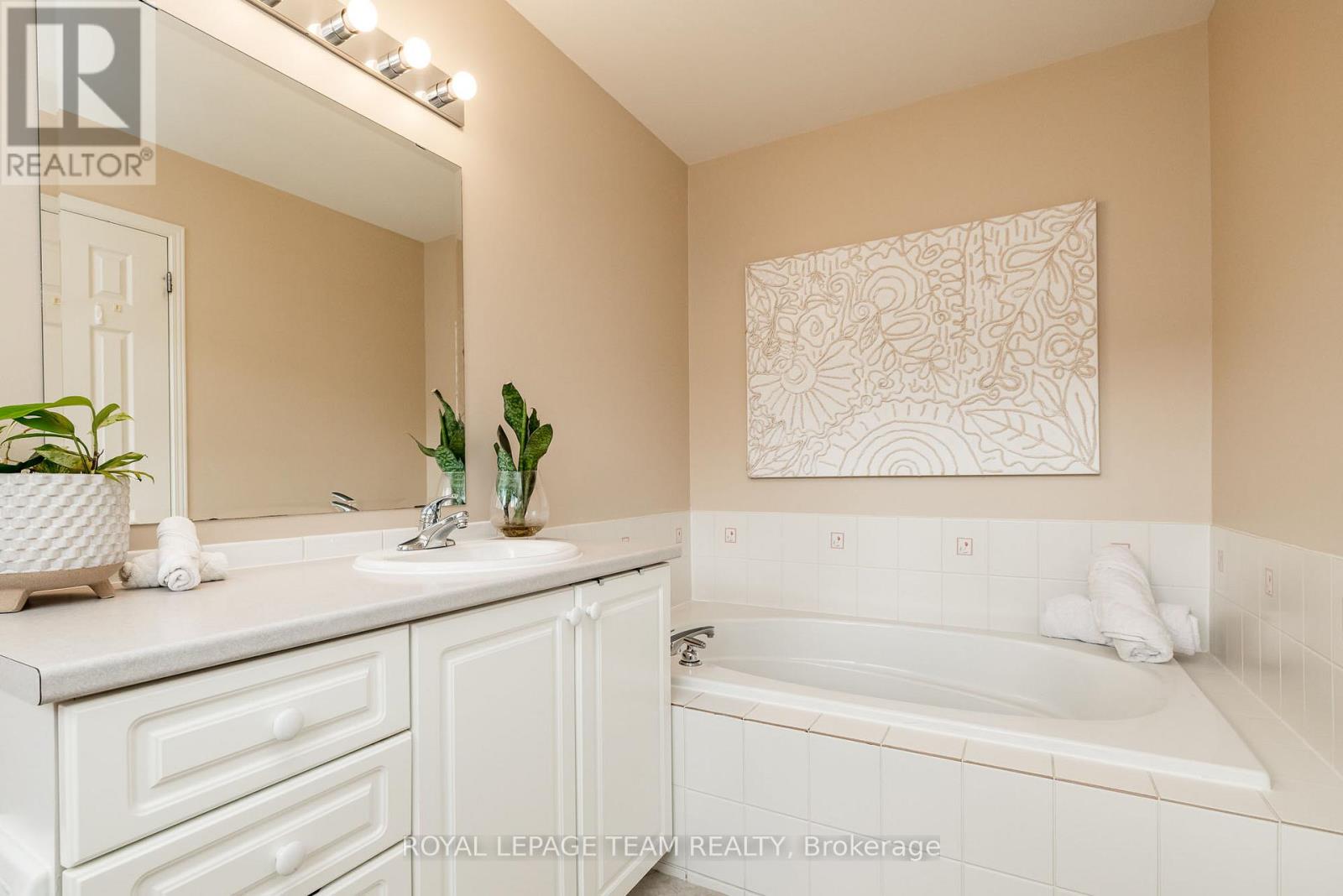 221 Sorento Street, Ottawa, Ontario  K2J 0B5 - Photo 22 - X12455418