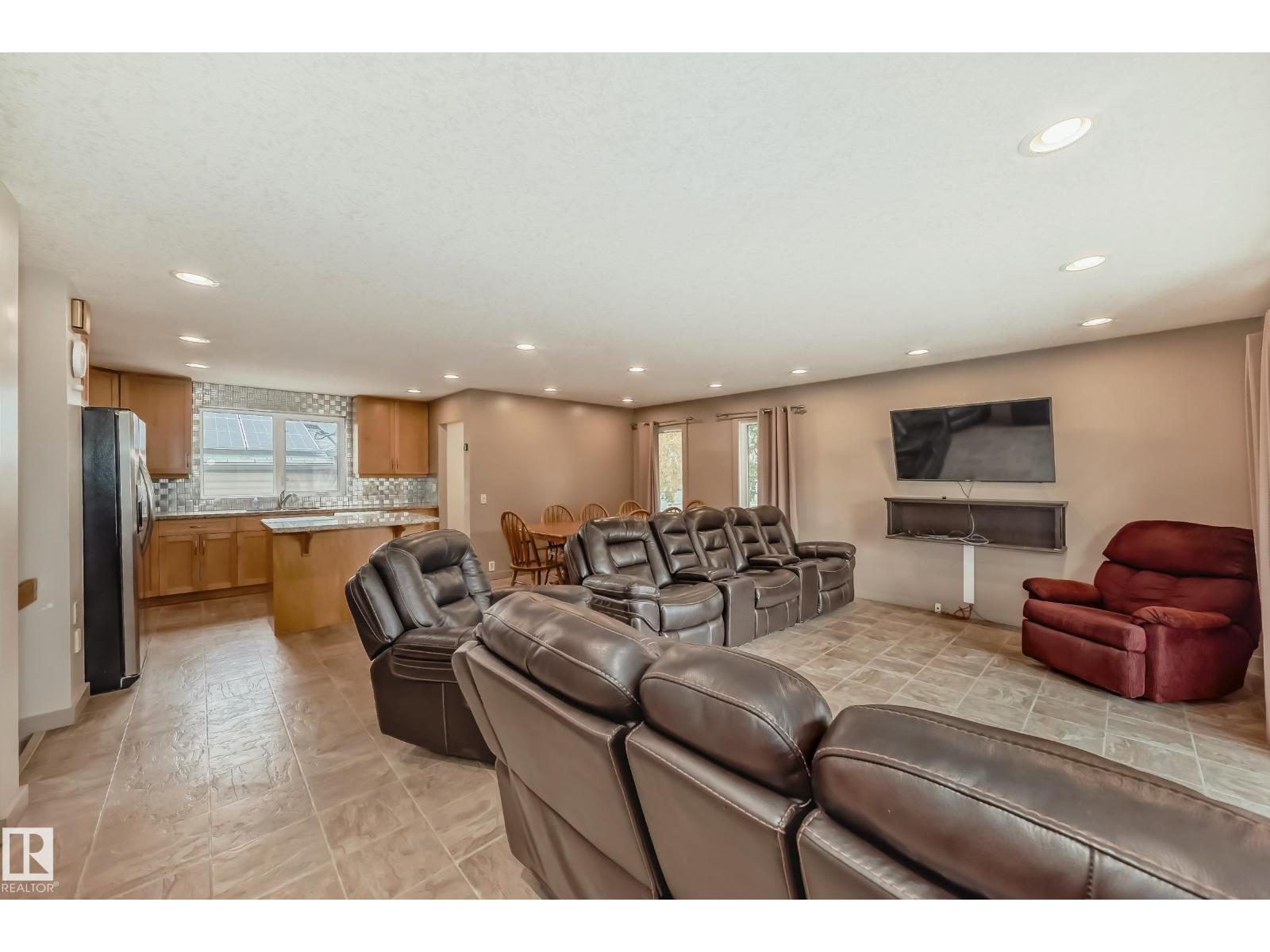 4108 135 Av Nw, Edmonton, Alberta  T5A 2N7 - Photo 15 - E4461039