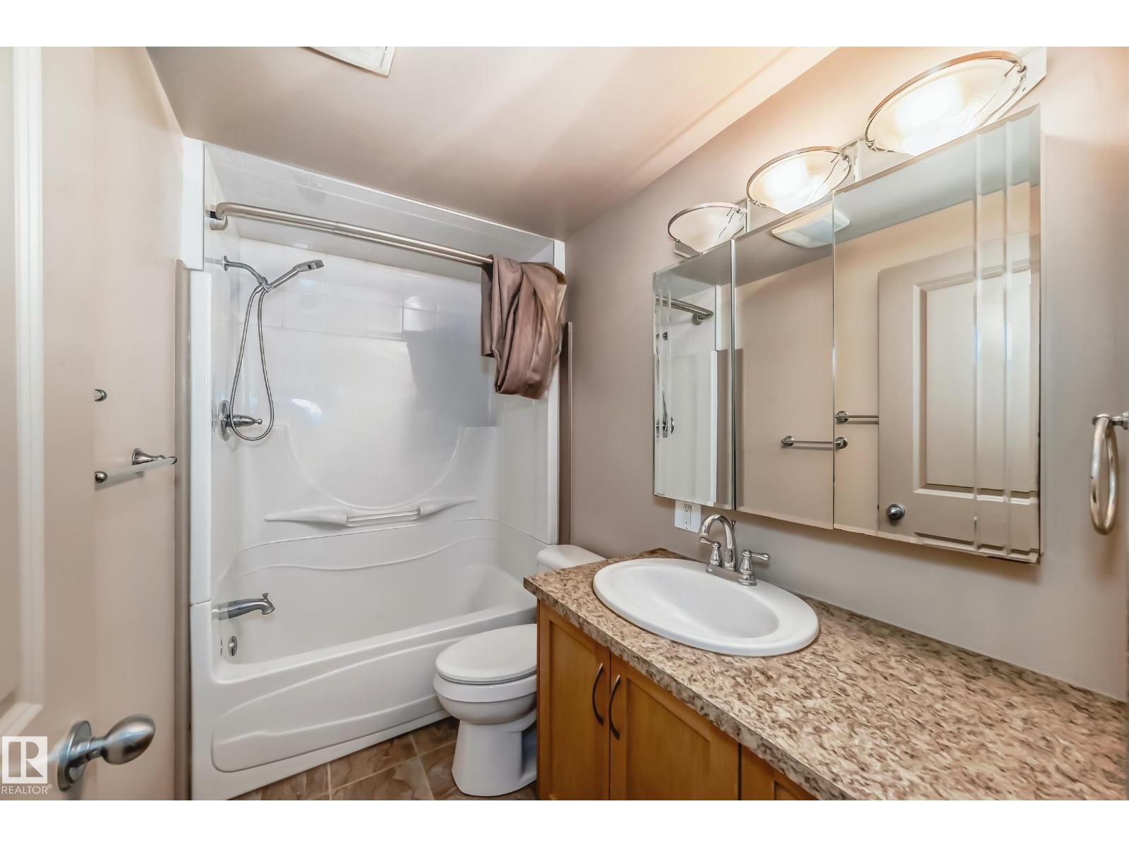 4108 135 Av Nw, Edmonton, Alberta  T5A 2N7 - Photo 37 - E4461039