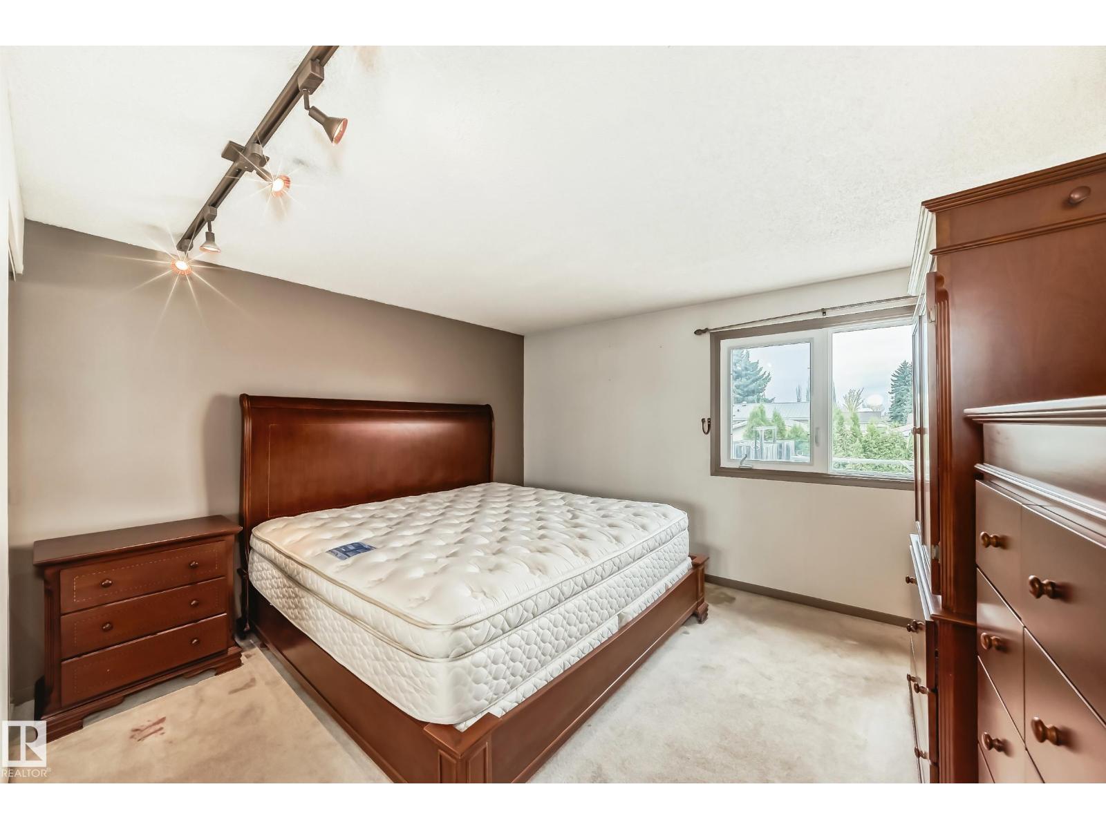 4108 135 Av Nw, Edmonton, Alberta  T5A 2N7 - Photo 17 - E4461039