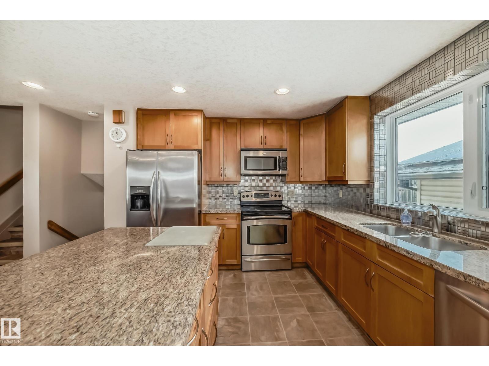 4108 135 Av Nw, Edmonton, Alberta  T5A 2N7 - Photo 10 - E4461039