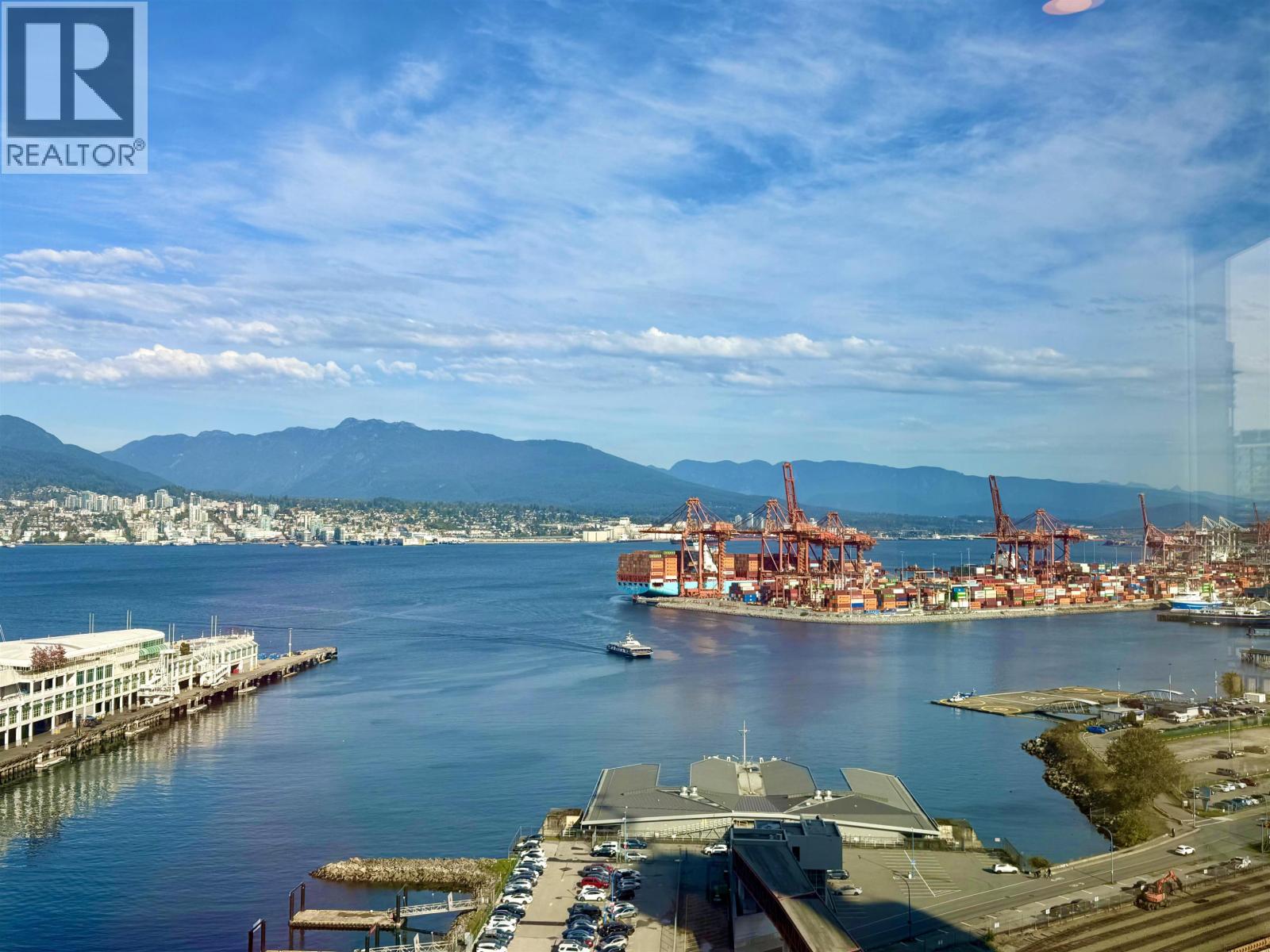 1580 320 GRANVILLE STREET, Vancouver, British Columbia