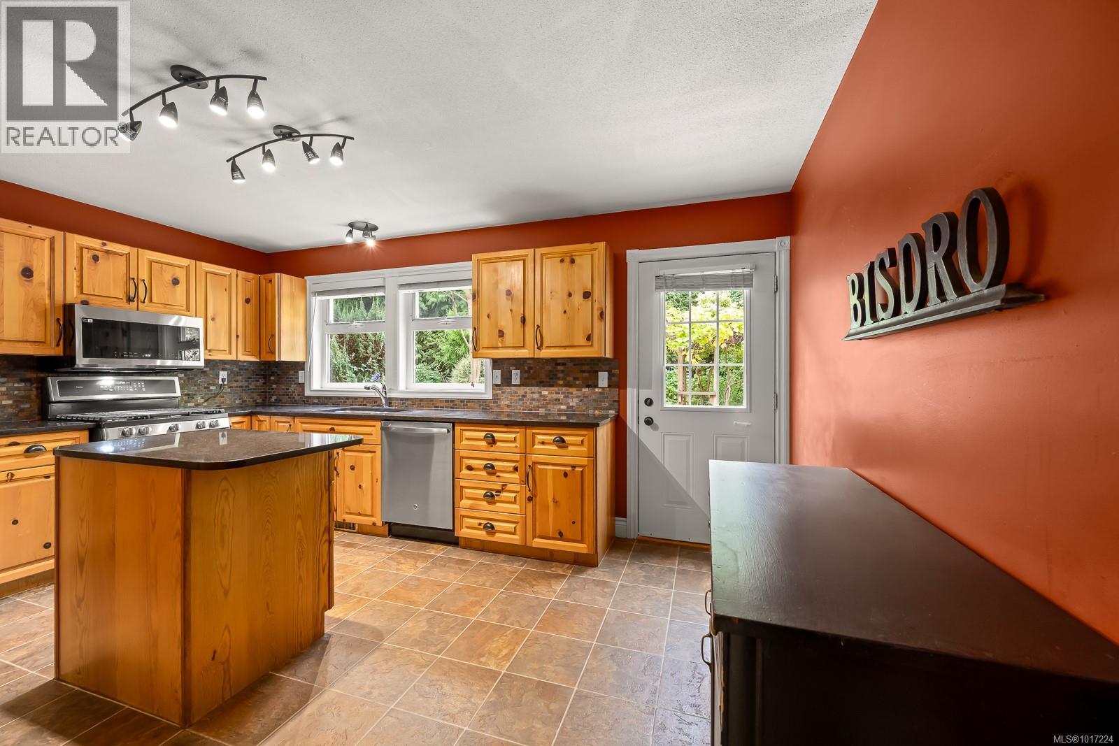 545 Cove Pl, Campbell River, British Columbia  V9W 7Z6 - Photo 21 - 1017224