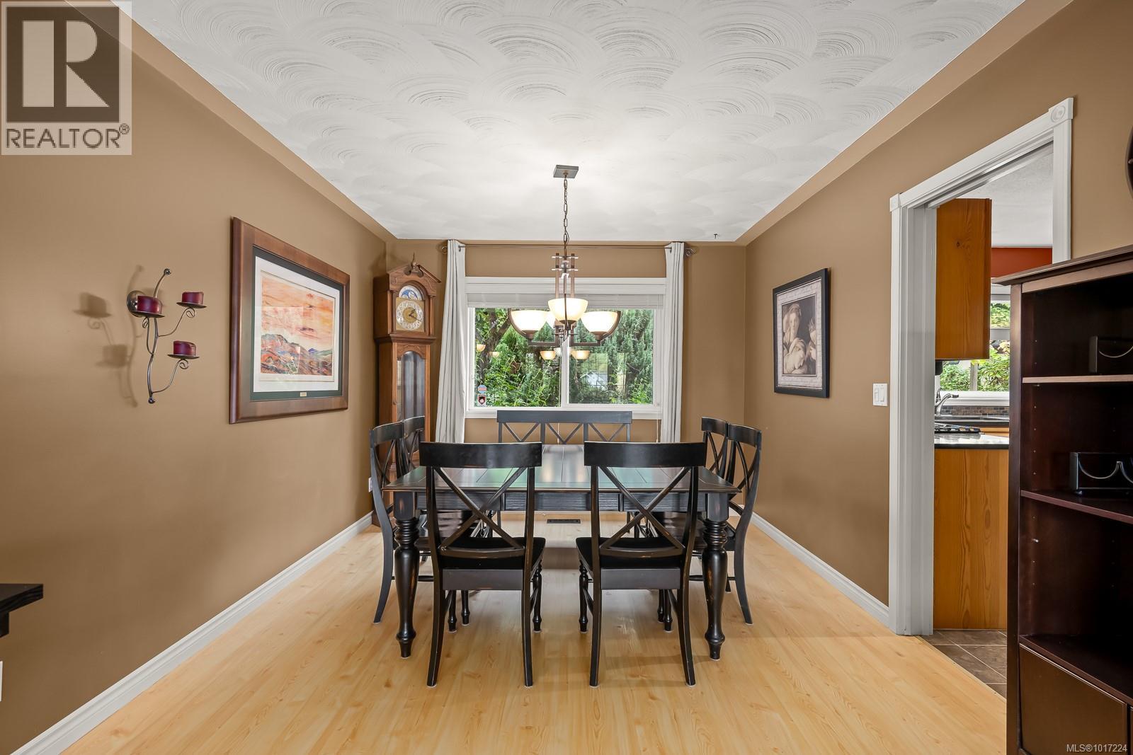545 Cove Pl, Campbell River, British Columbia  V9W 7Z6 - Photo 16 - 1017224