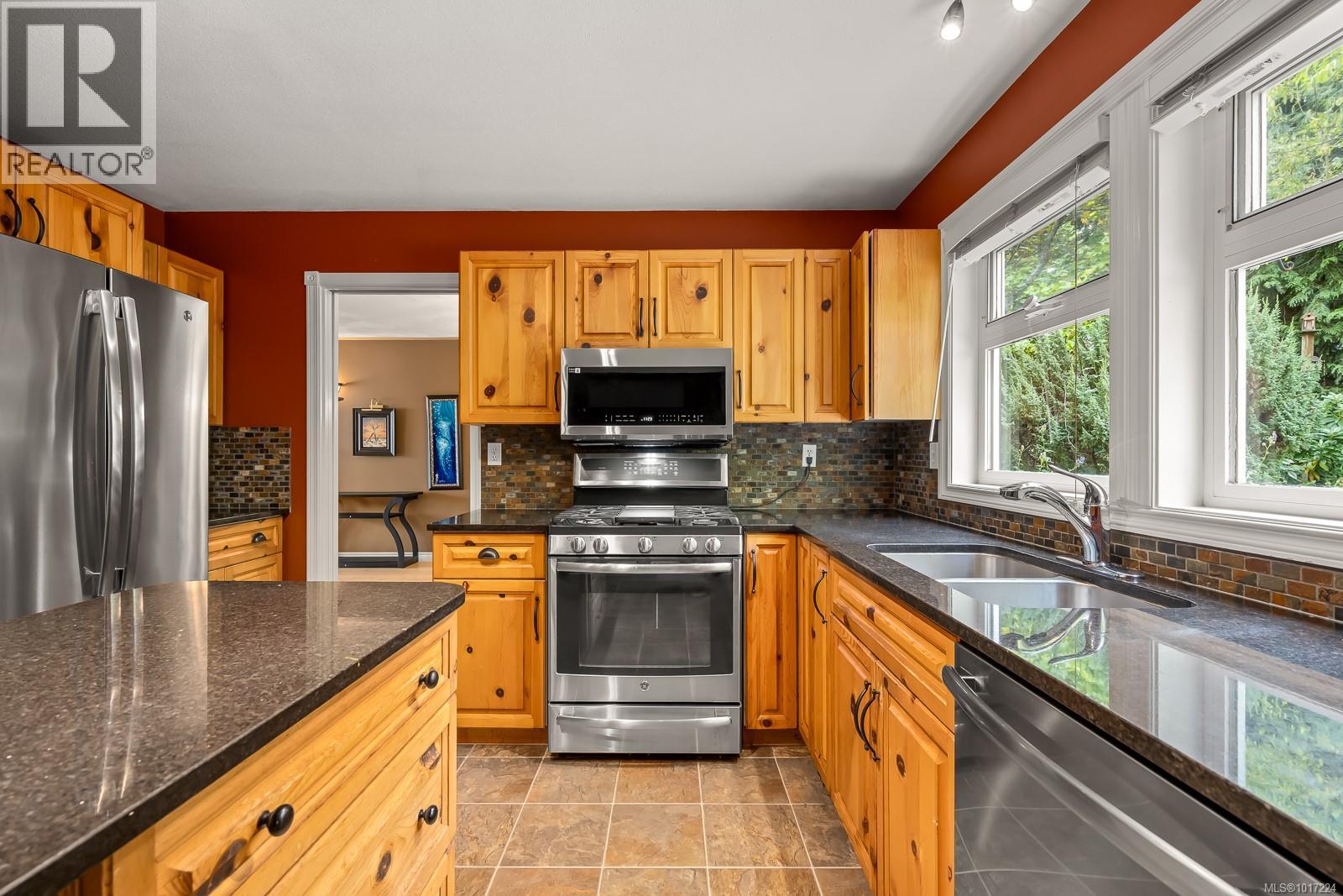 545 Cove Pl, Campbell River, British Columbia  V9W 7Z6 - Photo 23 - 1017224
