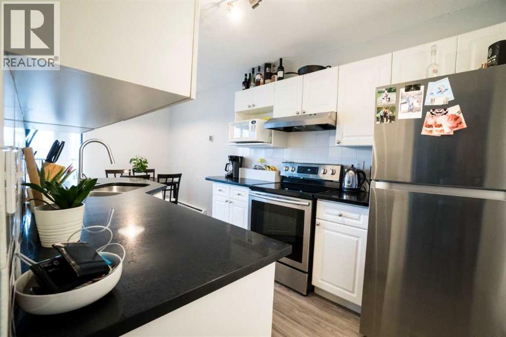 903, 1330 15 Avenue Sw, Calgary, Alberta  T3C 3N7 - Photo 2 - A2262542