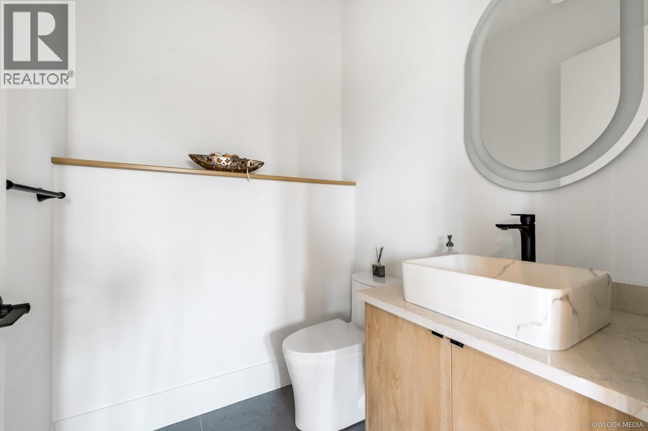 1 2124 Renfrew Street, Vancouver, British Columbia  V5M 3J5 - Photo 17 - R3049148