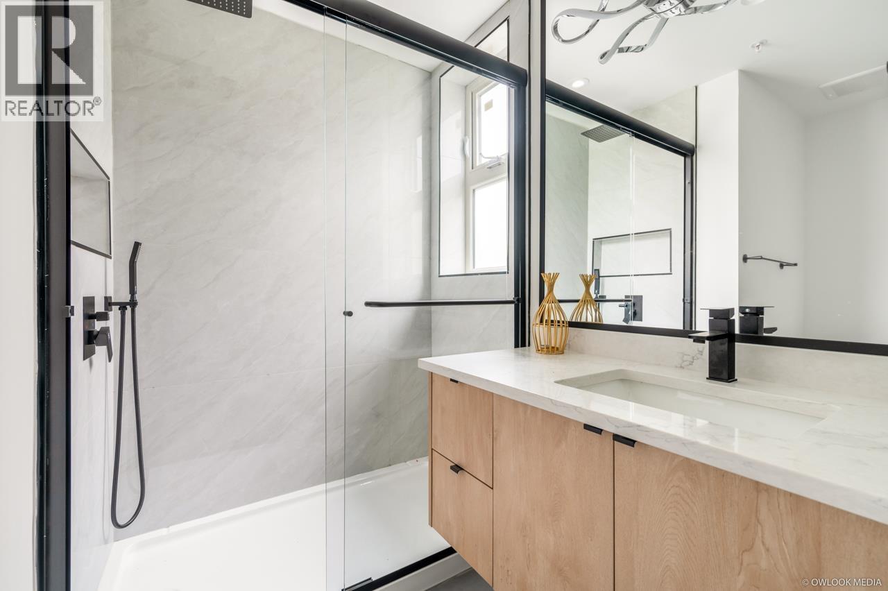 1 2124 Renfrew Street, Vancouver, British Columbia  V5M 3J5 - Photo 14 - R3049148