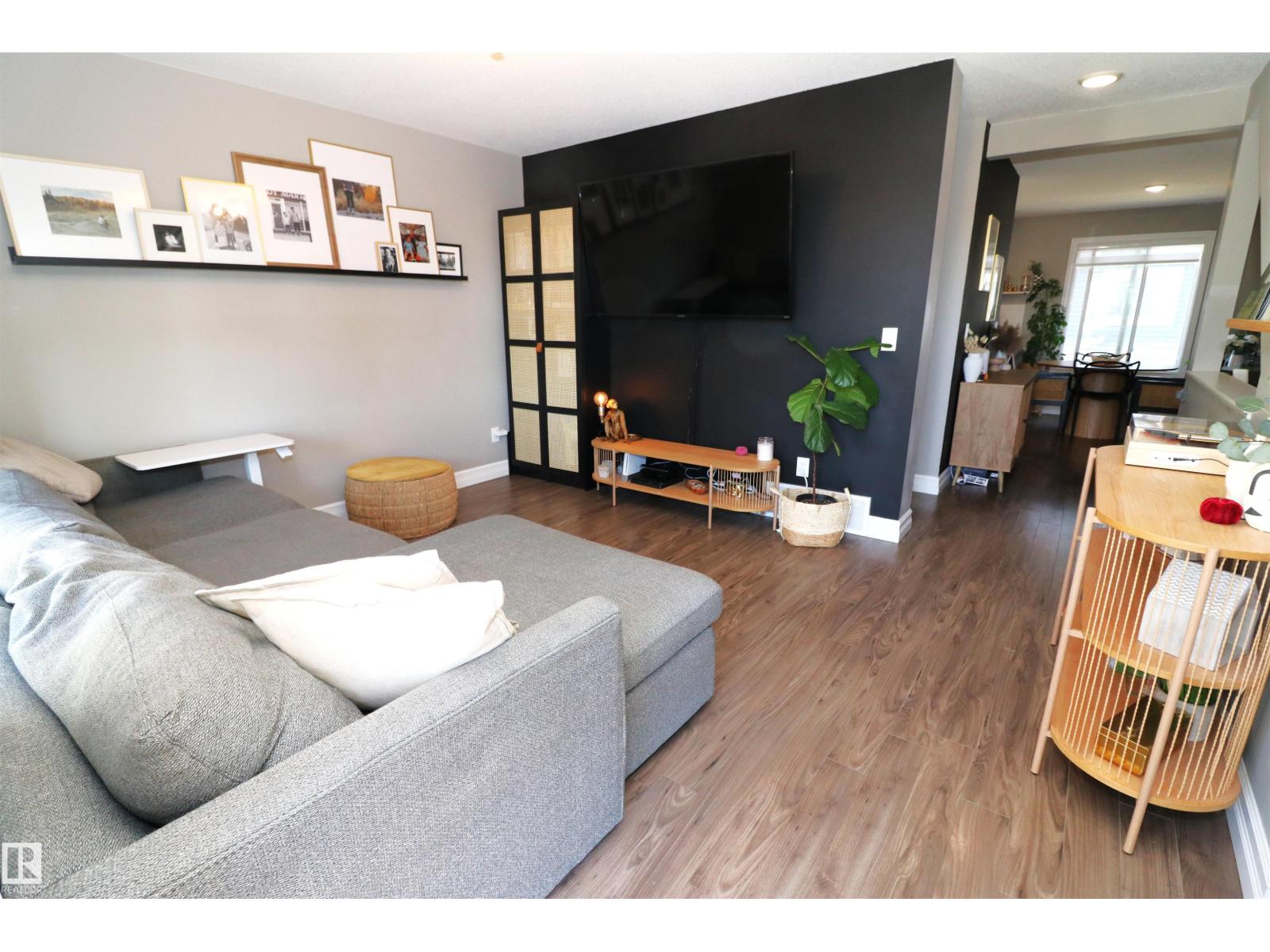 #29 1508 105 St Nw, Edmonton, Alberta  T6J 5R8 - Photo 3 - E4461564