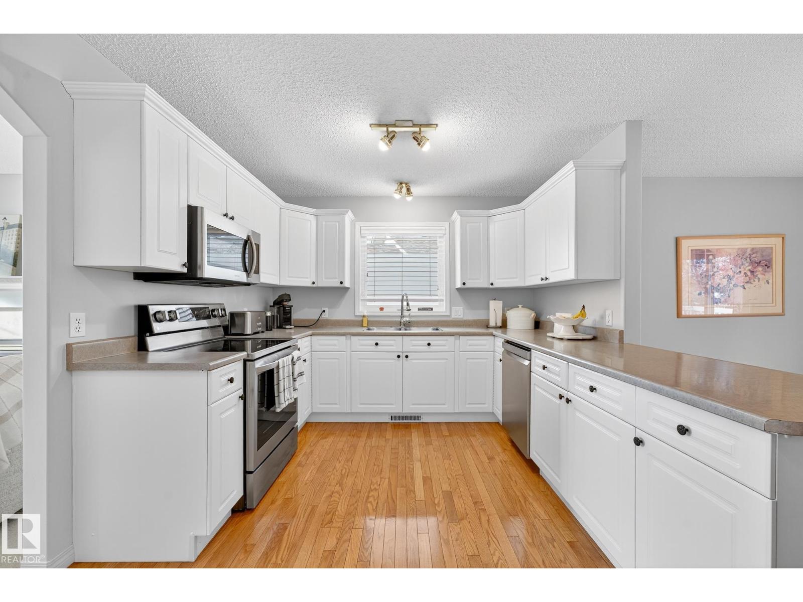 104 Chancery, Sherwood Park, Alberta  T8H 1Z4 - Photo 9 - E4461566