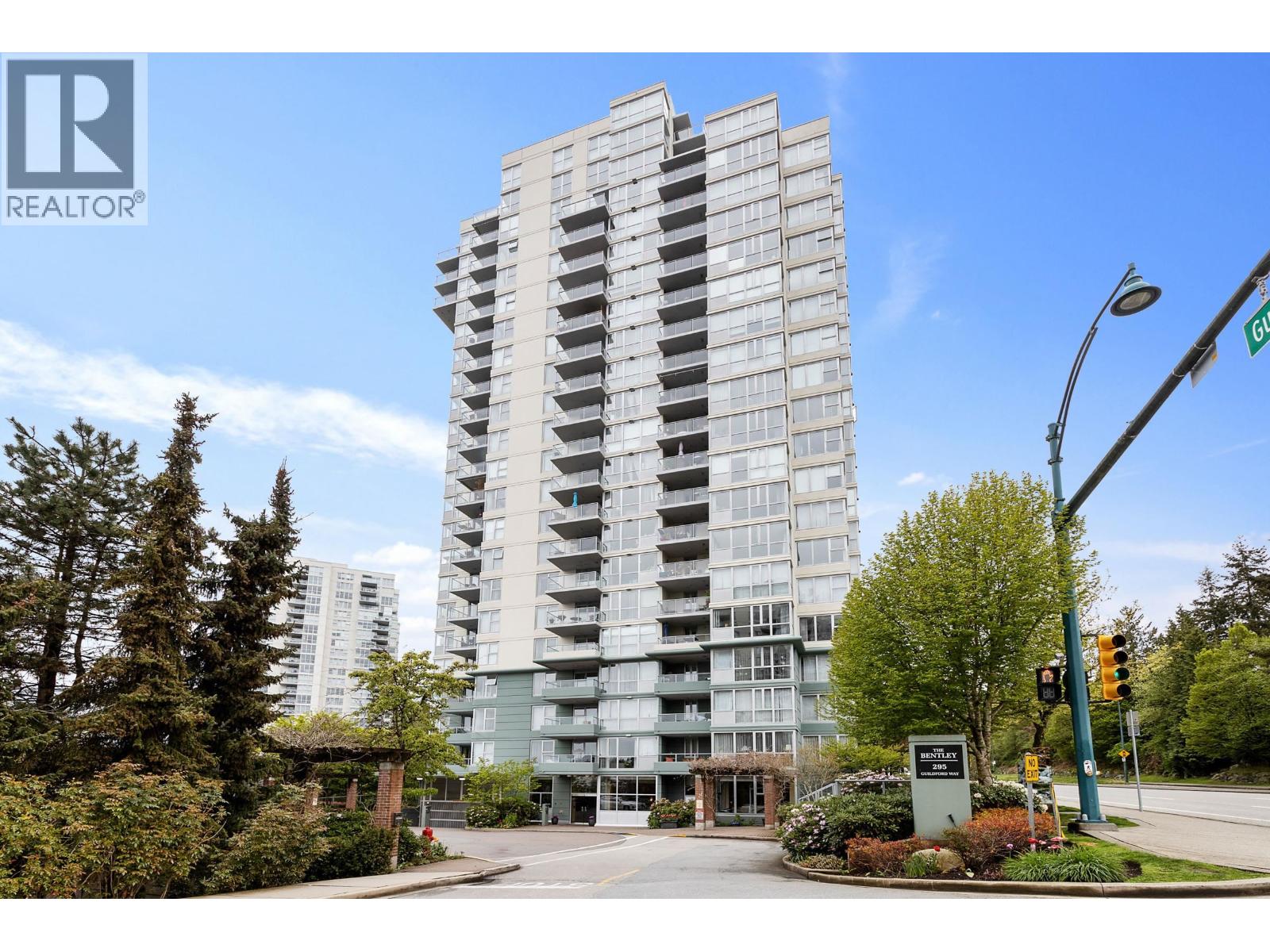 1303 295 GUILDFORD WAY, Port Moody, British Columbia
