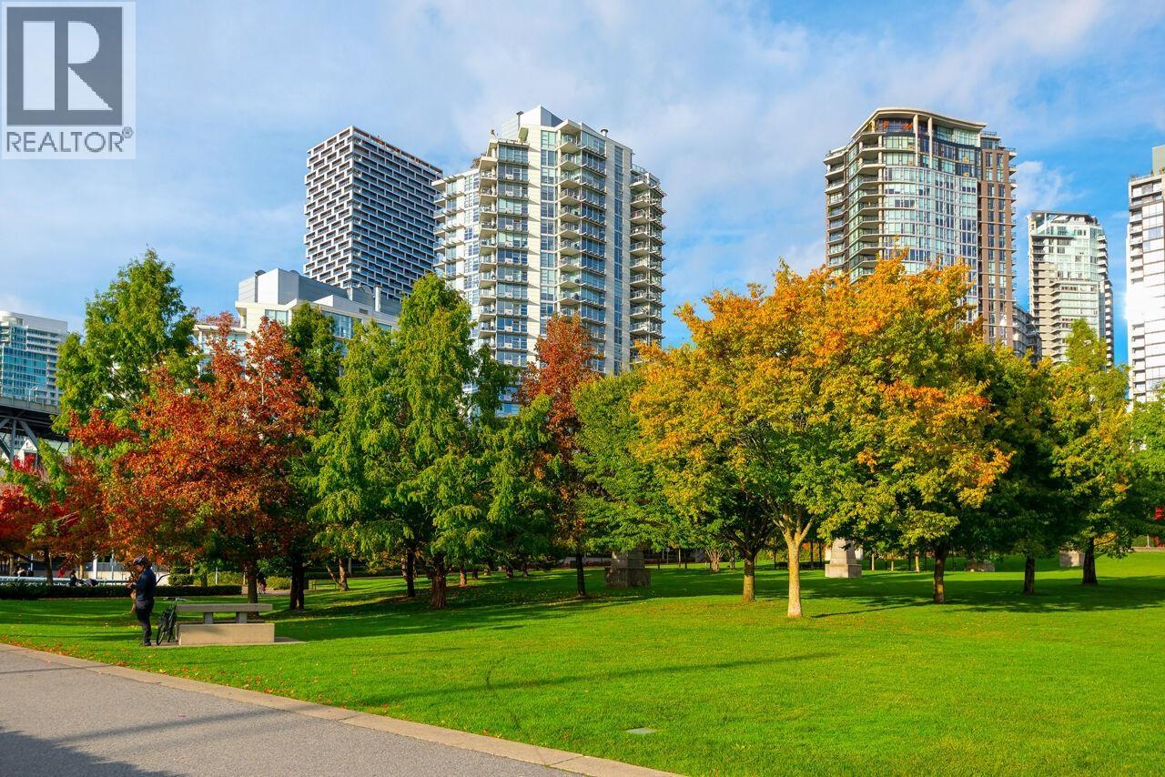 305 638 Beach Crescent, Vancouver, British Columbia  V6Z 3H4 - Photo 36 - R3057233