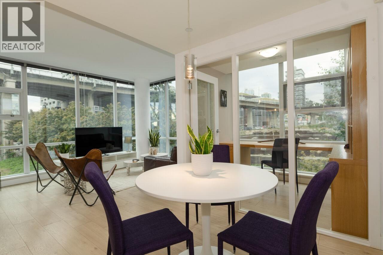 305 638 Beach Crescent, Vancouver, British Columbia  V6Z 3H4 - Photo 19 - R3057233