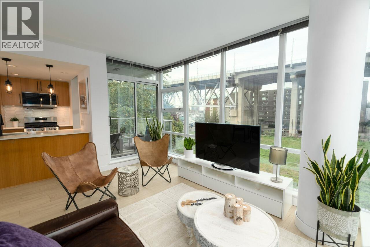 305 638 Beach Crescent, Vancouver, British Columbia  V6Z 3H4 - Photo 14 - R3057233