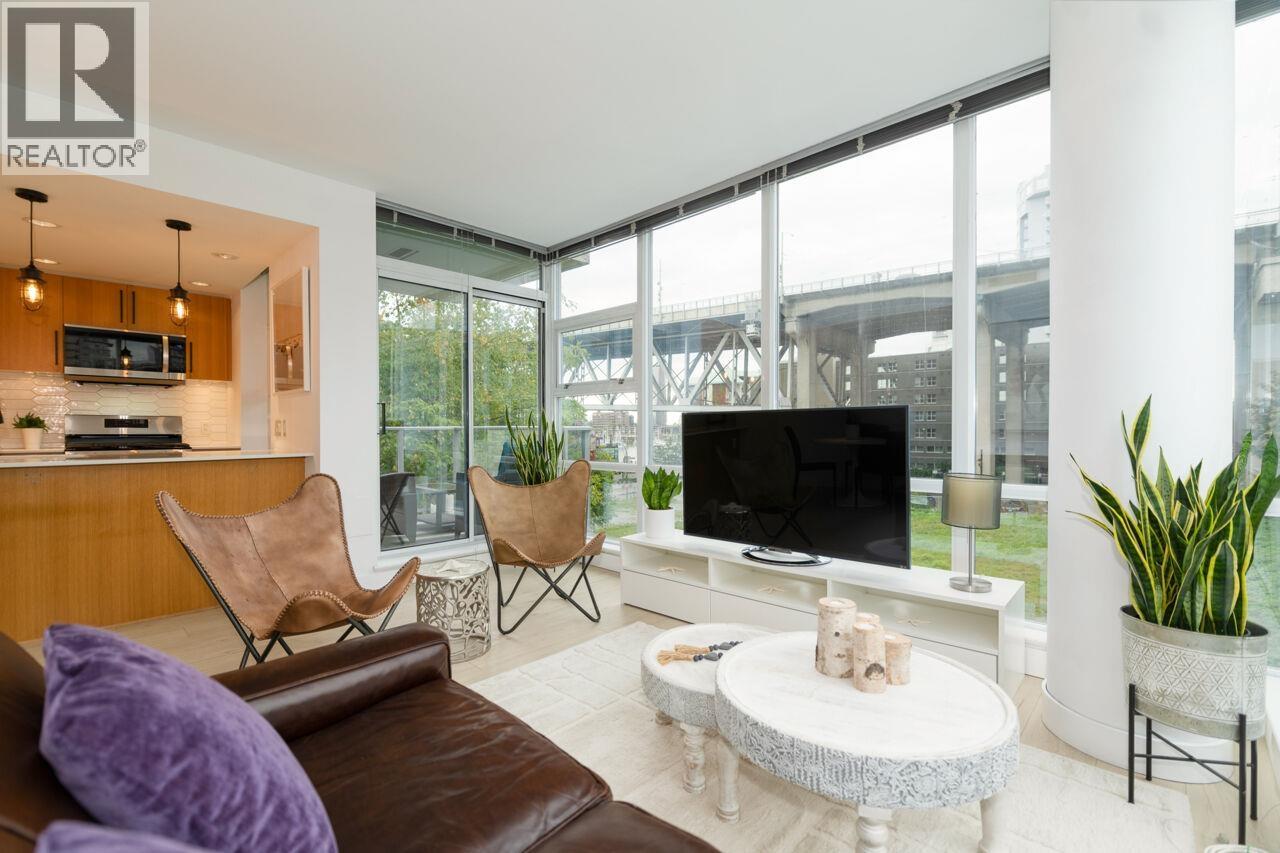 305 638 Beach Crescent, Vancouver, British Columbia  V6Z 3H4 - Photo 13 - R3057233