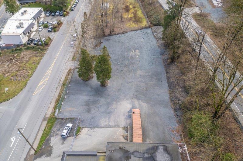 2253 W Railway Street, Abbotsford, British Columbia  V2S 2E3 - Photo 2 - C8072902