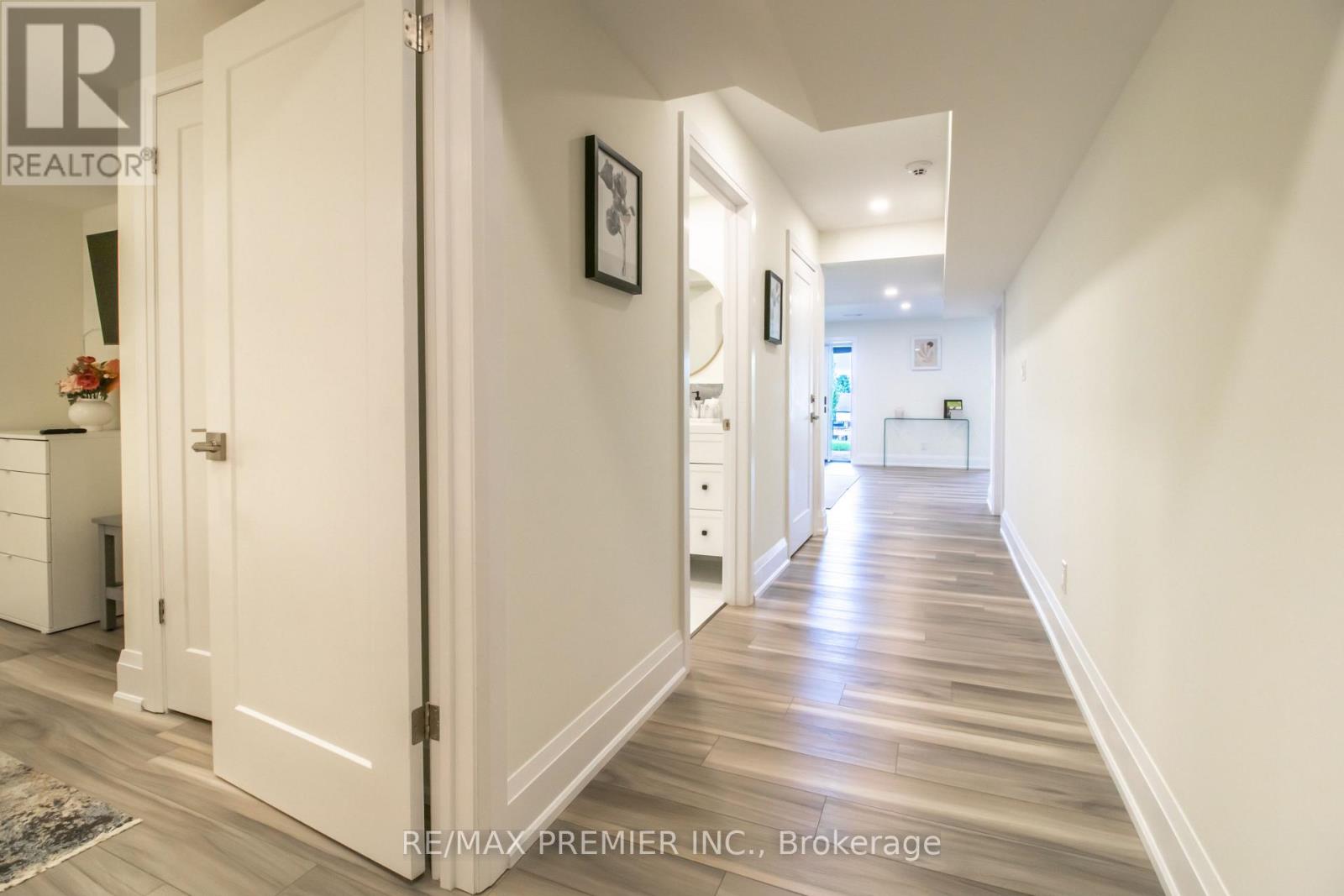 4 Kenmir Avenue, Niagara-On-The-Lake, Ontario  L0S 1J1 - Photo 28 - X12449833