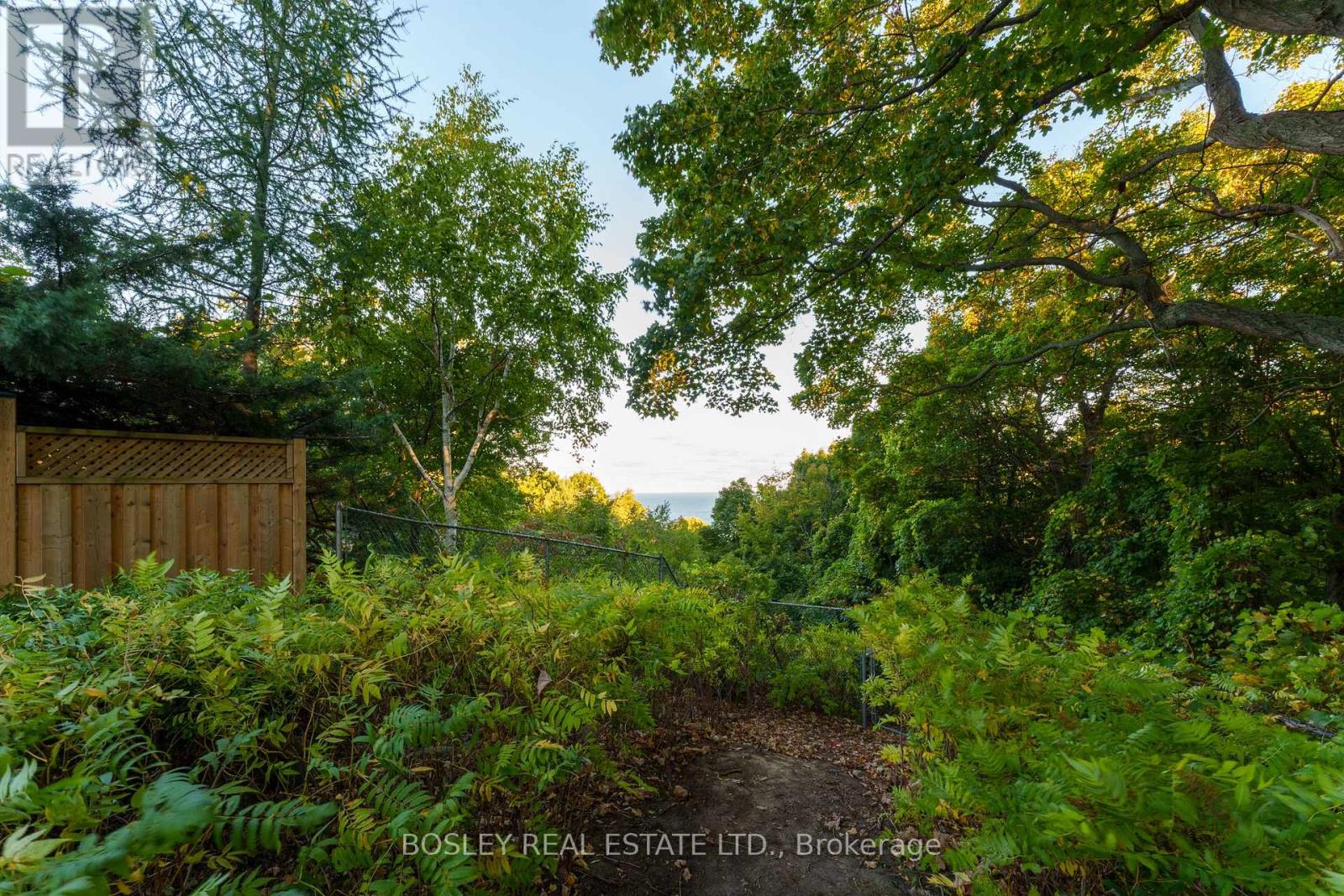 25 Ayre Point Road, Toronto, Ontario  M1M 1G4 - Photo 28 - E12454610