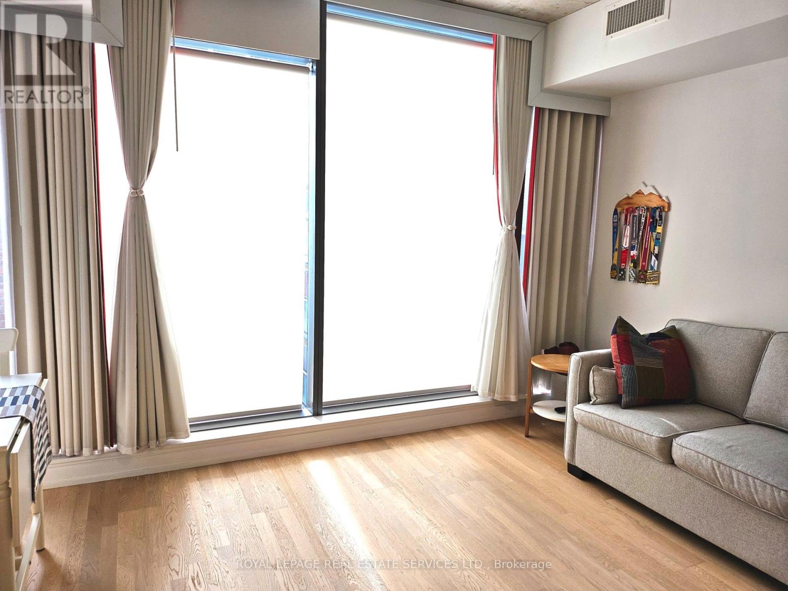 417 - 560 King Street W, Toronto (Waterfront Communities), Ontario  M5V 1M3 - Photo 6 - C12455415