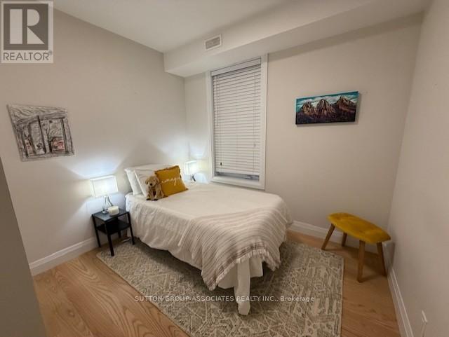 Main - 129 Seaton Street, Toronto, Ontario  M5A 2T2 - Photo 9 - C12455437