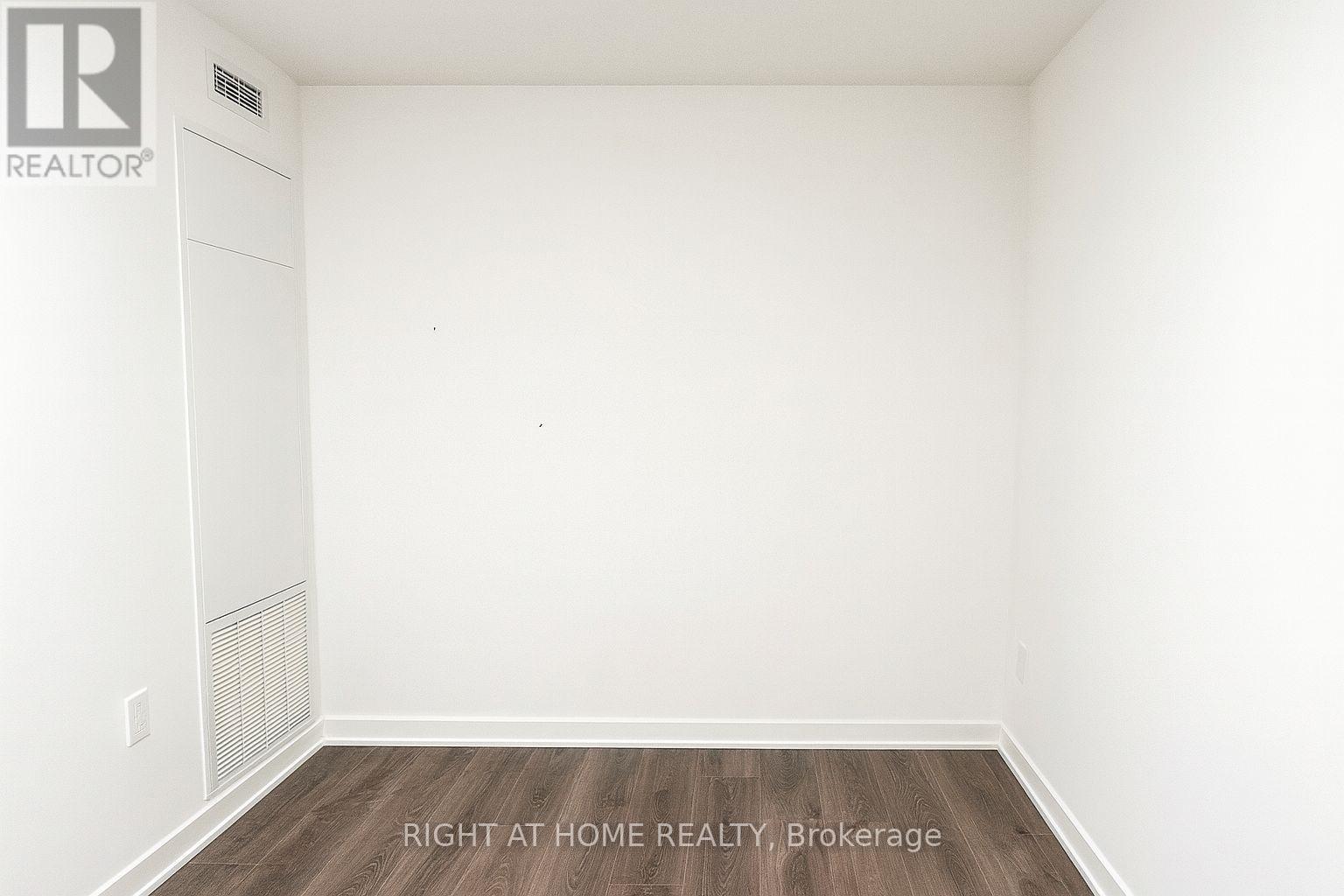 404 - 9 Tecumseth Street, Toronto, Ontario  M5V 0S5 - Photo 14 - C12455452
