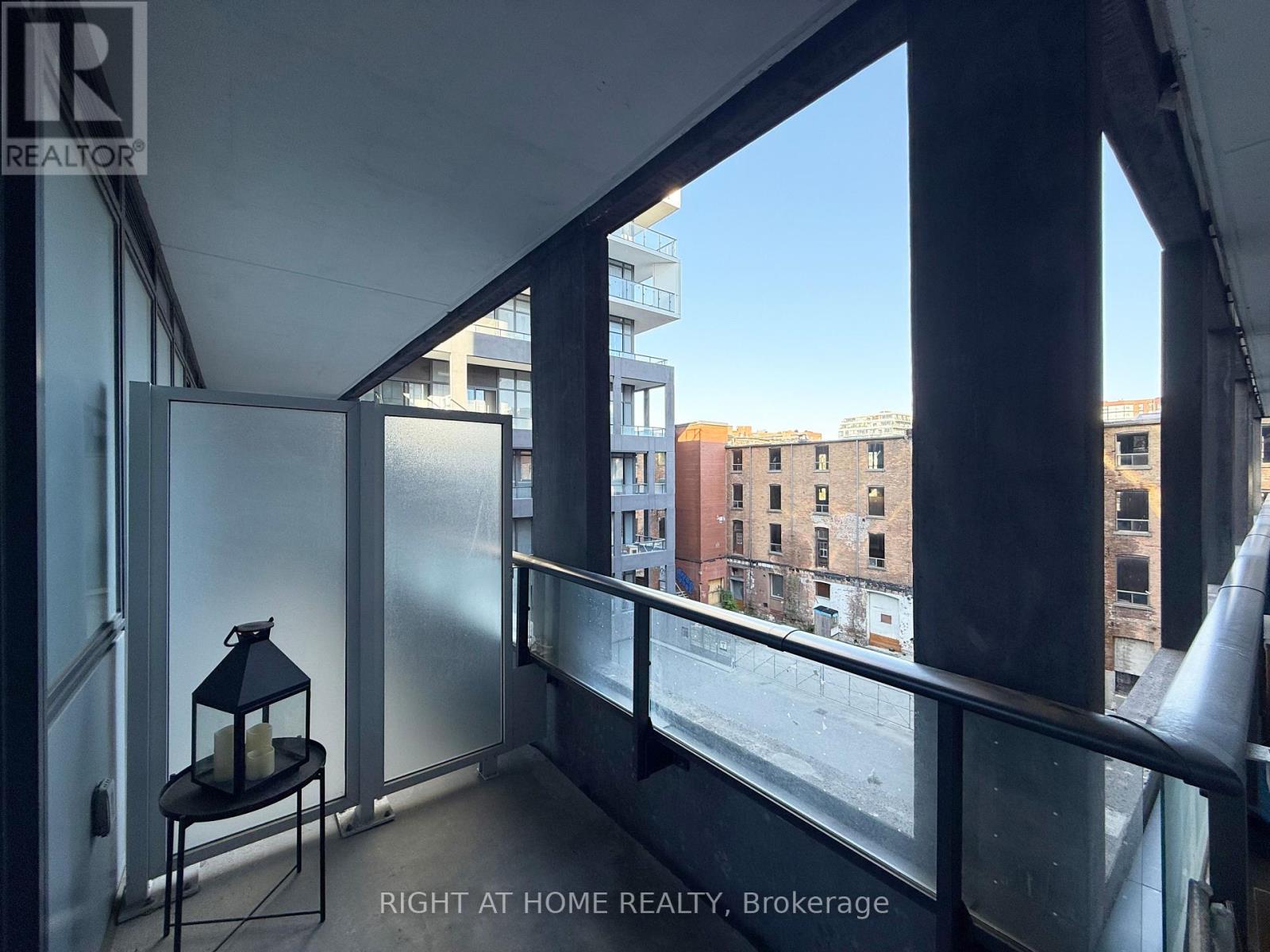 404 - 9 Tecumseth Street, Toronto, Ontario  M5V 0S5 - Photo 16 - C12455452