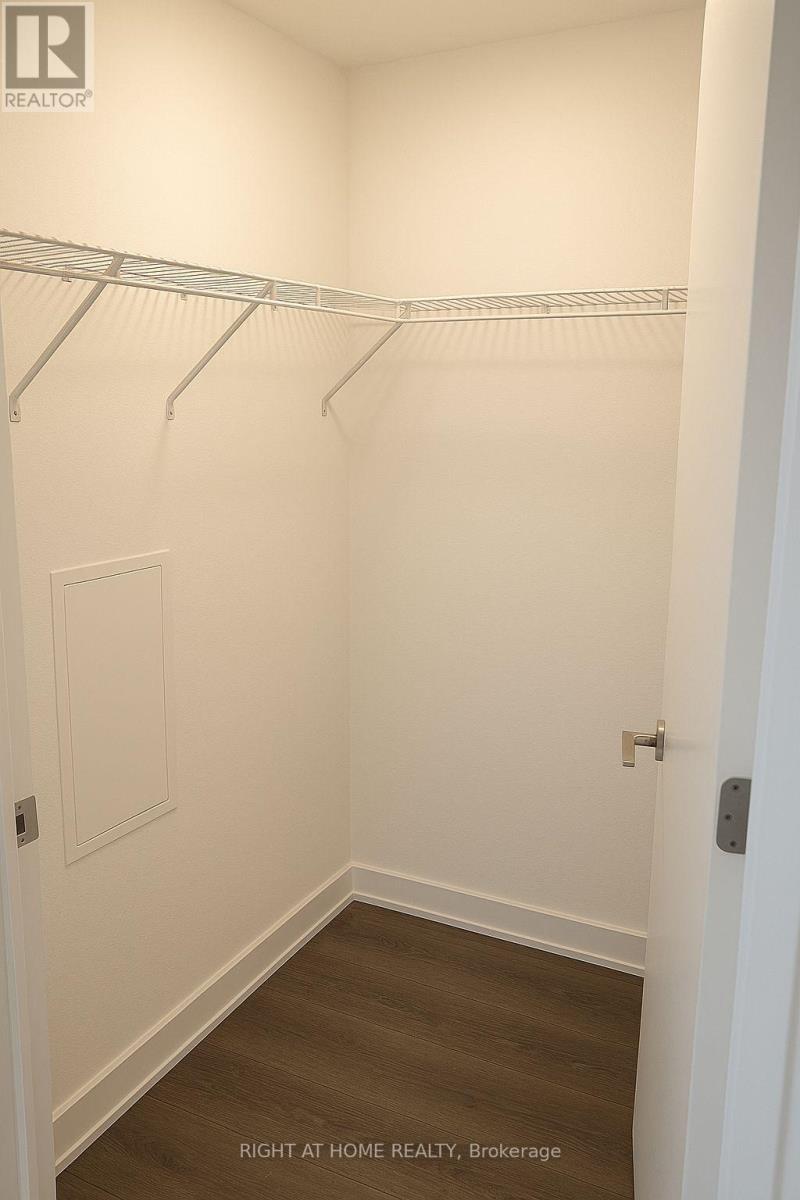 404 - 9 Tecumseth Street, Toronto, Ontario  M5V 0S5 - Photo 7 - C12455452