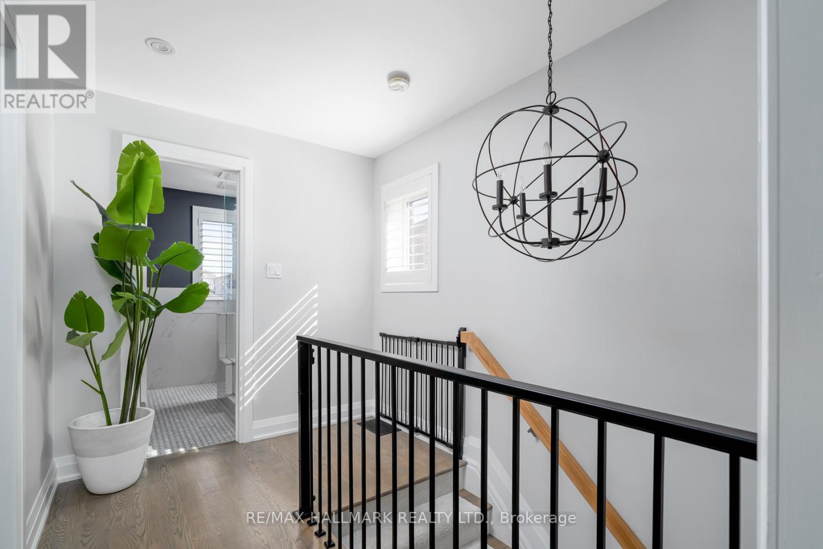 29 Lesmount Avenue, Toronto (Danforth Village-East York), Ontario  M4J 3V5 - Photo 26 - E12455450