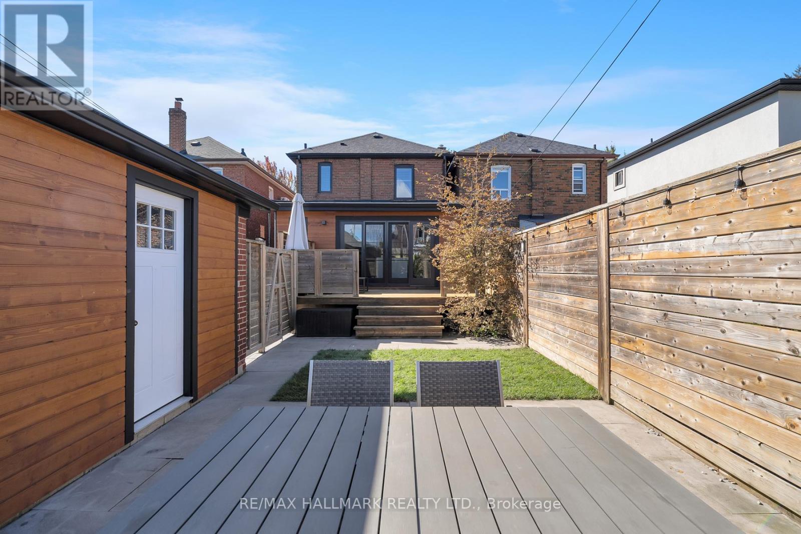 29 Lesmount Avenue, Toronto (Danforth Village-East York), Ontario  M4J 3V5 - Photo 45 - E12455450