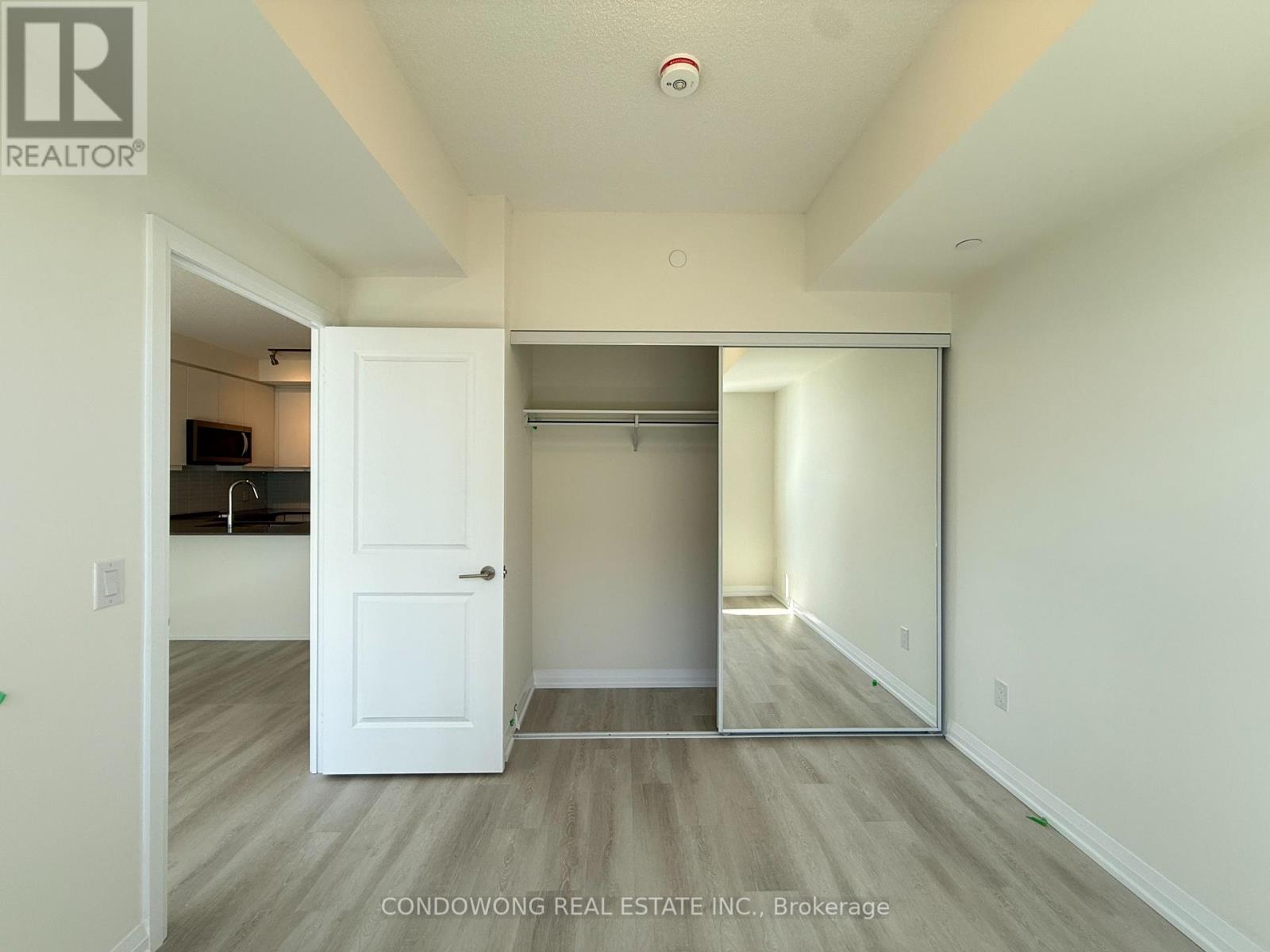 823 - 3270 Sheppard Avenue, Toronto, Ontario  M1T 0B3 - Photo 5 - E12455451