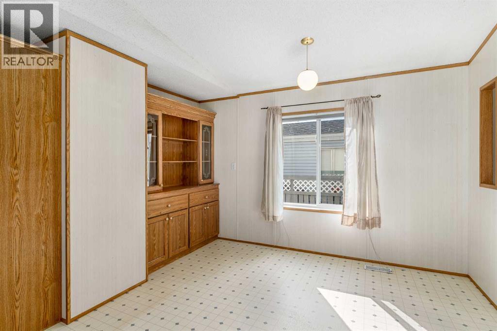 320, 1101 84 Street Ne, Calgary, Alberta  T2A 7X2 - Photo 9 - A2243573