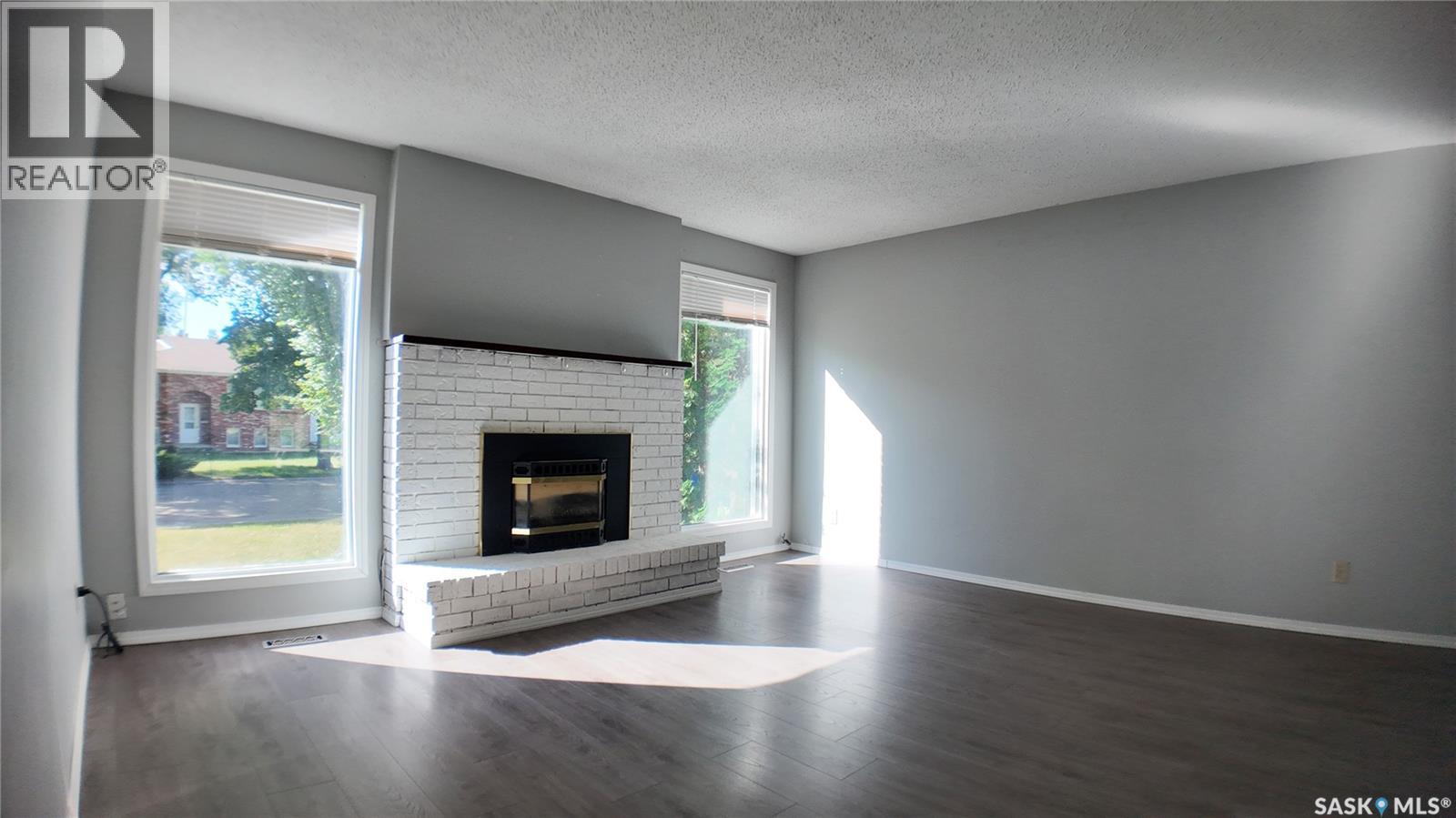 10716 Meighen Crescent, North Battleford, Saskatchewan  S9A 3L1 - Photo 3 - SK017767