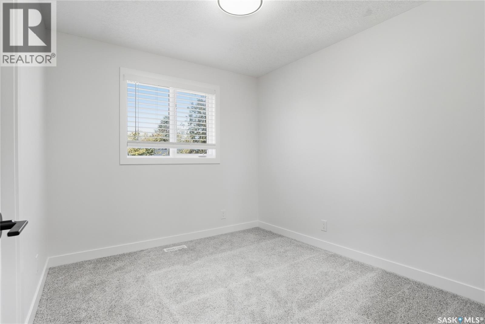115 Smoothstone Crescent, Saskatoon, Saskatchewan  S7J 4T1 - Photo 29 - SK020532