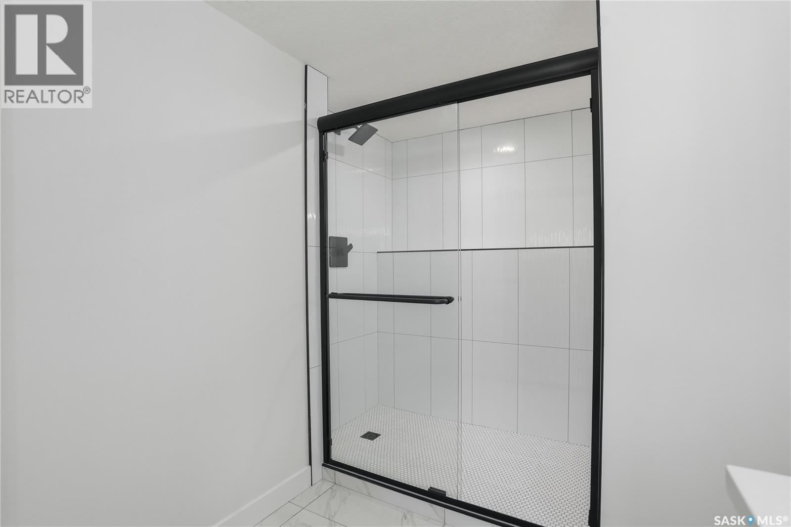 115 Smoothstone Crescent, Saskatoon, Saskatchewan  S7J 4T1 - Photo 39 - SK020532