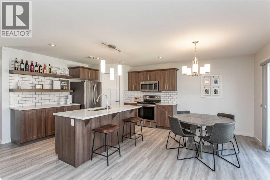 246 Viscount Drive, Red Deer, Alberta  T4R 0M7 - Photo 7 - A2243957