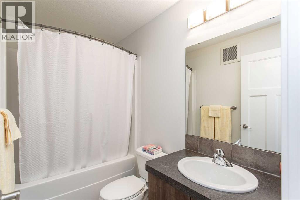 246 Viscount Drive, Red Deer, Alberta  T4R 0M7 - Photo 28 - A2243957