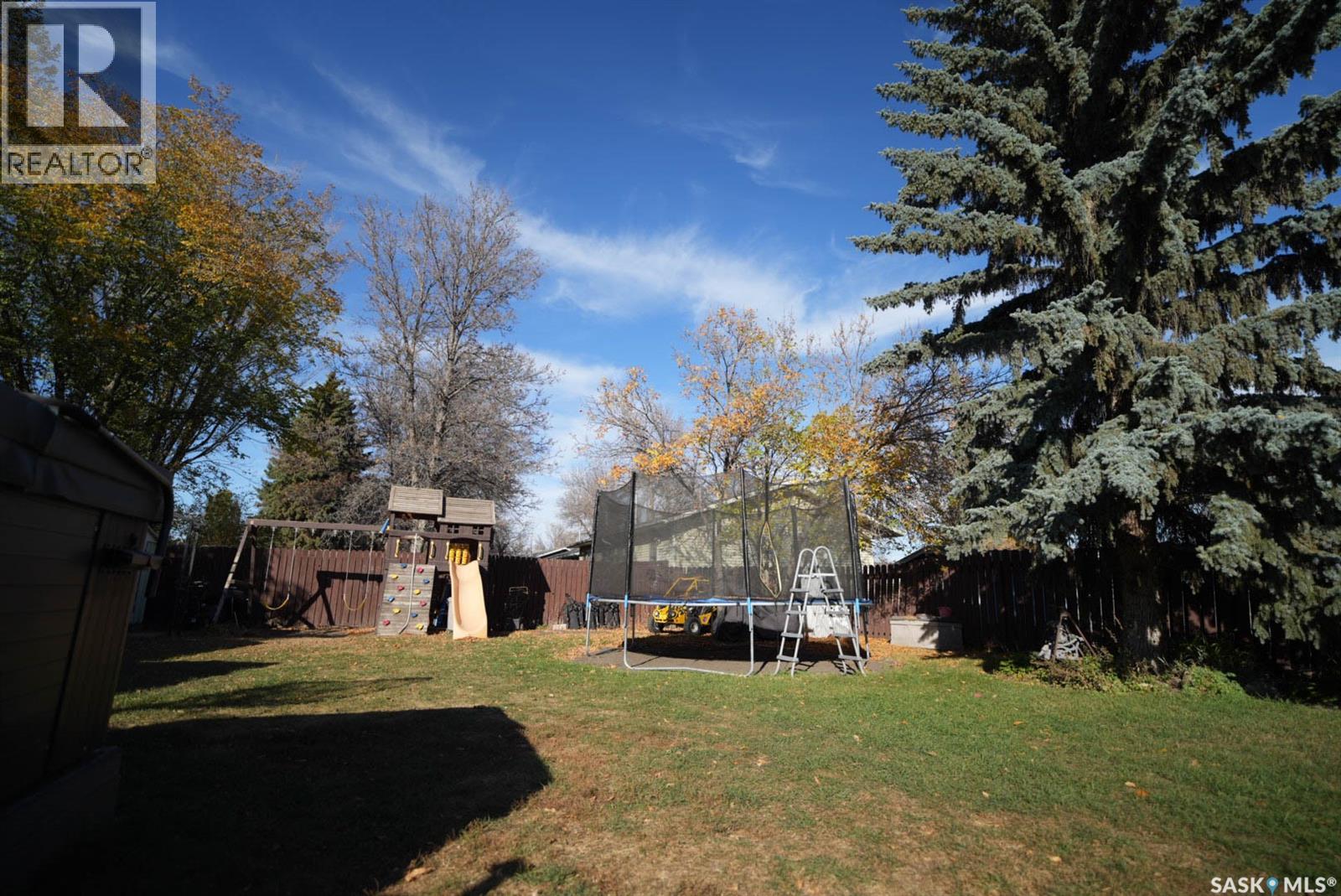 106 Clancy Drive, Saskatoon, Saskatchewan  S7M 4L2 - Photo 24 - SK020417
