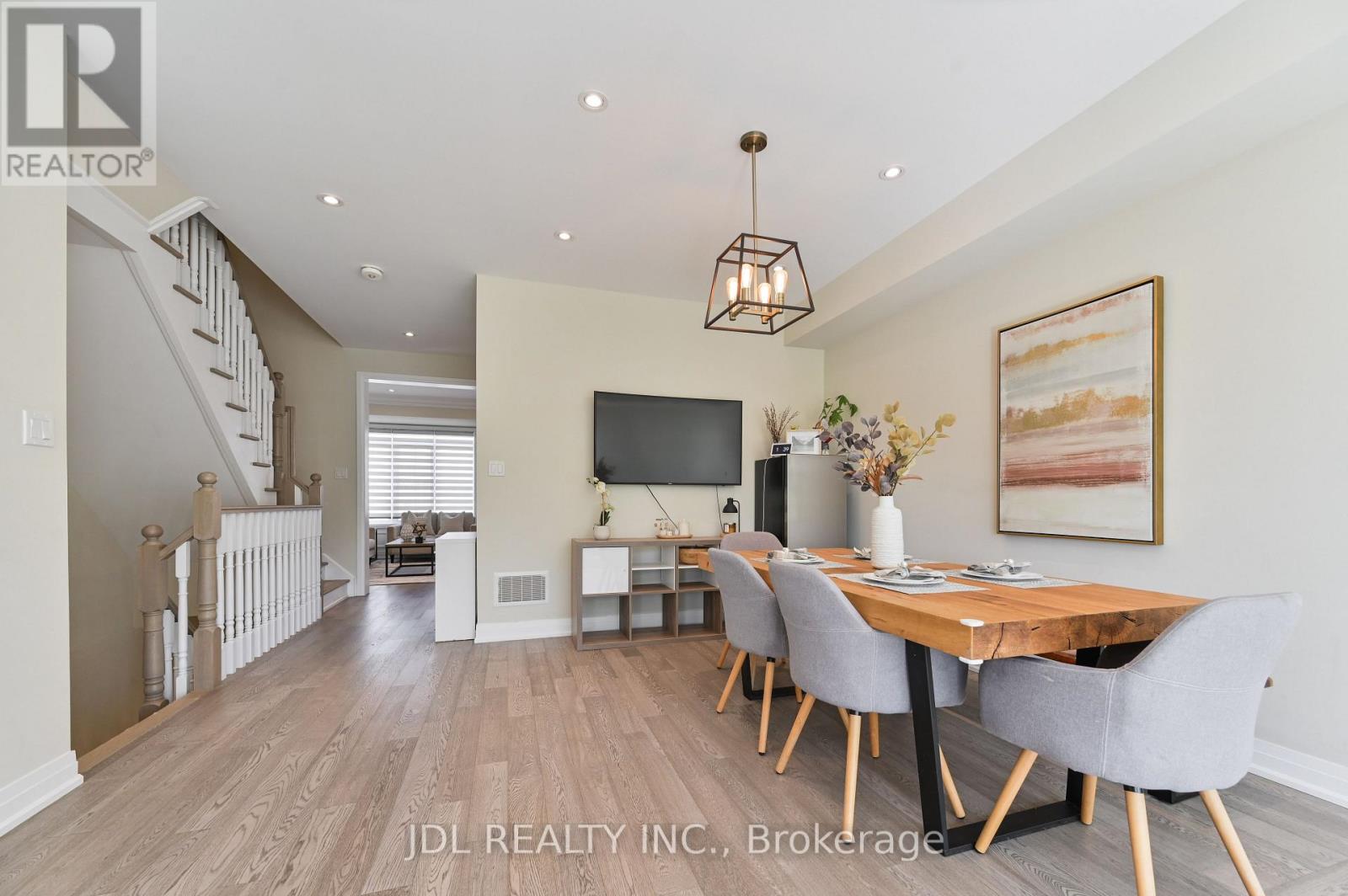17 Thomas Foster Street, Markham, Ontario  L6C 0Z4 - Photo 11 - N12455439