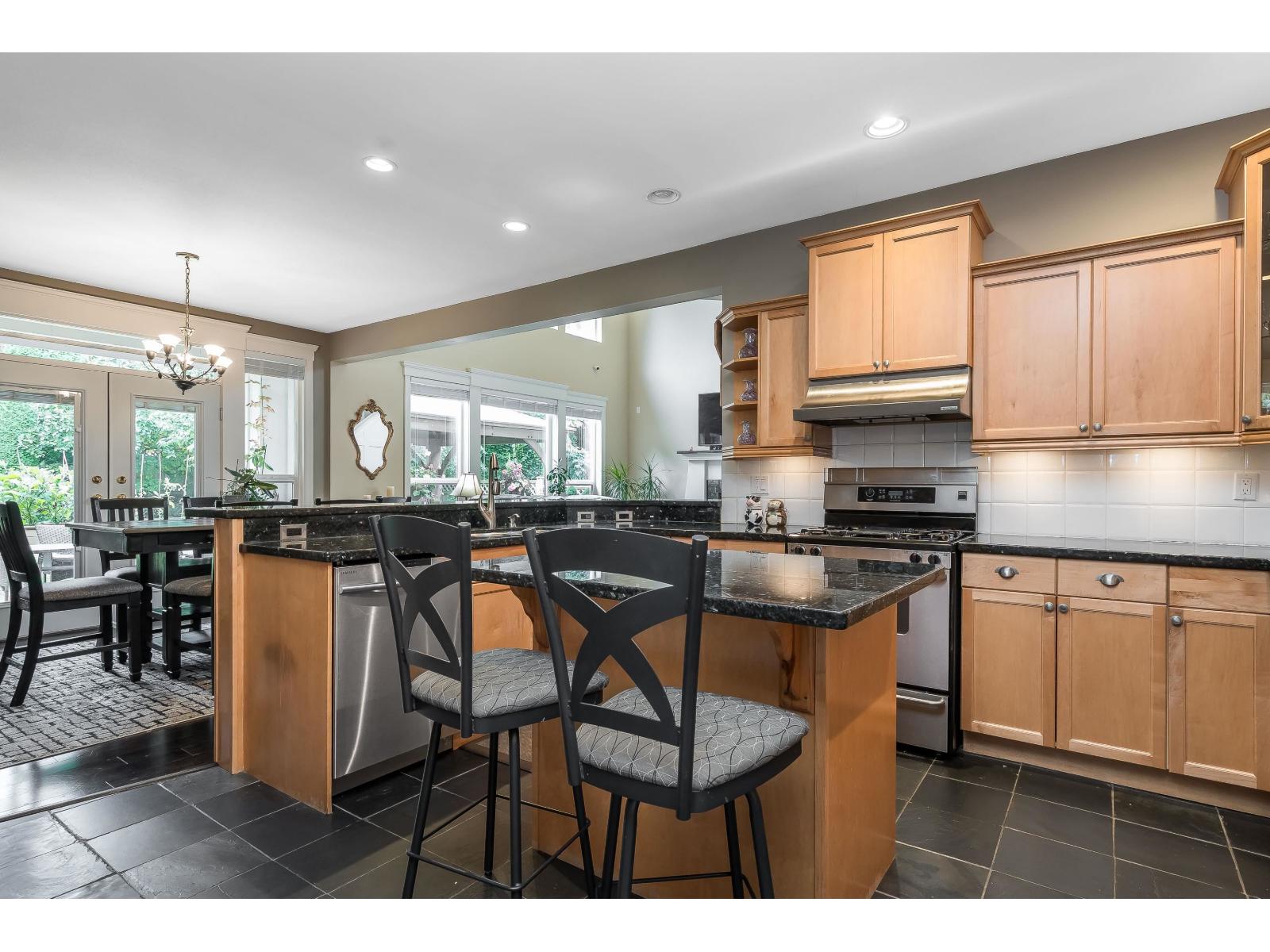 15396 Sequoia Drive, Surrey, British Columbia  V3S 8N4 - Photo 7 - R3055643