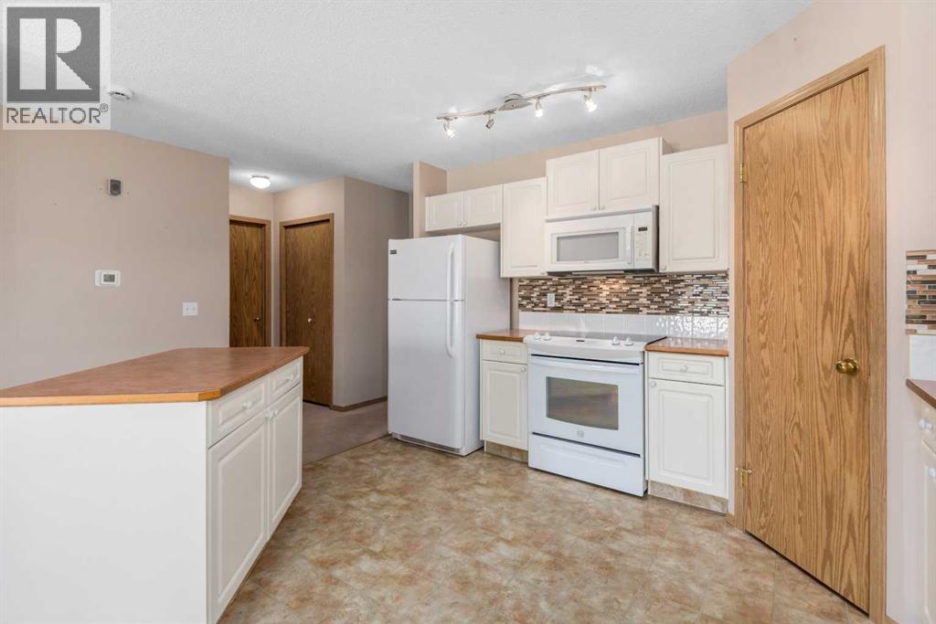 115 Chaparral Point Se, Calgary, Alberta  T2X 3M8 - Photo 11 - A2263416