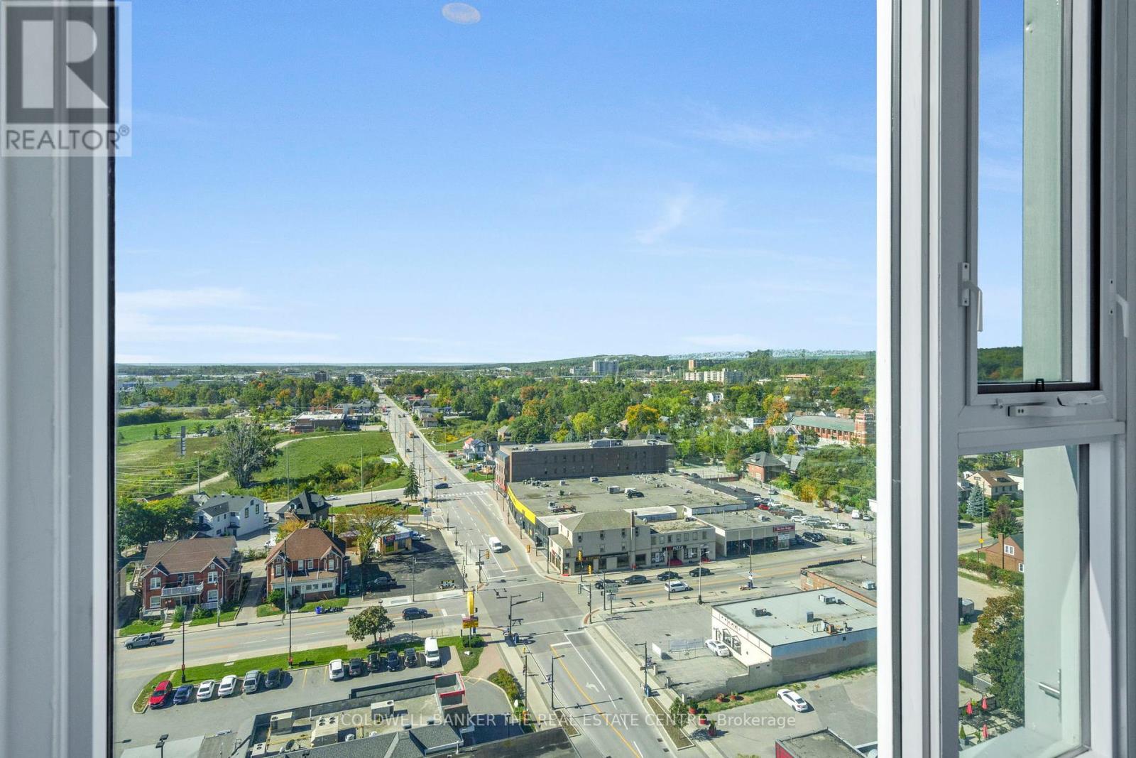 55 Dunlop Street W, Barrie, Ontario  L4L 1A3 - Photo 38 - S12455422