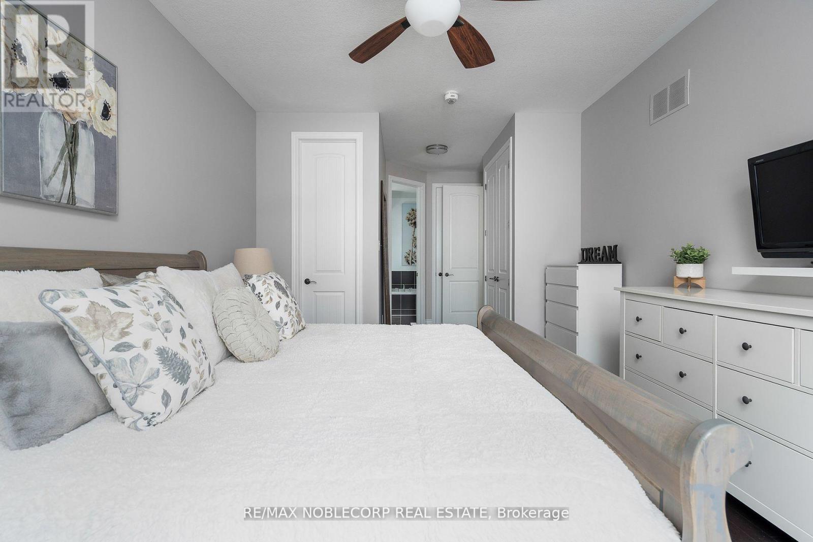 22 Hughes Street, Collingwood, Ontario  L9Y 3Z1 - Photo 18 - S12455440