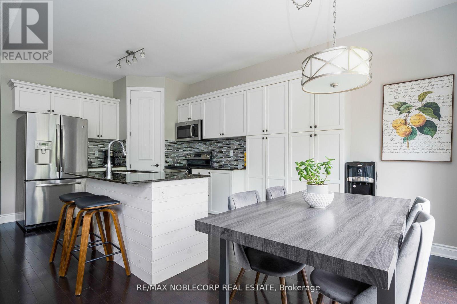 22 Hughes Street, Collingwood, Ontario  L9Y 3Z1 - Photo 7 - S12455440