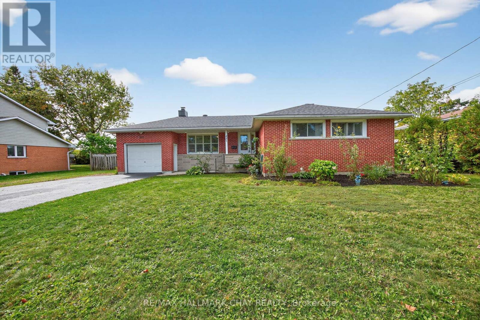 451 JAMIESON DRIVE, Orillia, Ontario