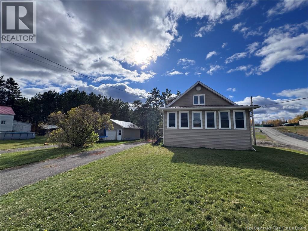 305 Main Street, Plaster Rock, New Brunswick  E7G 2G3 - Photo 26 - NB128313