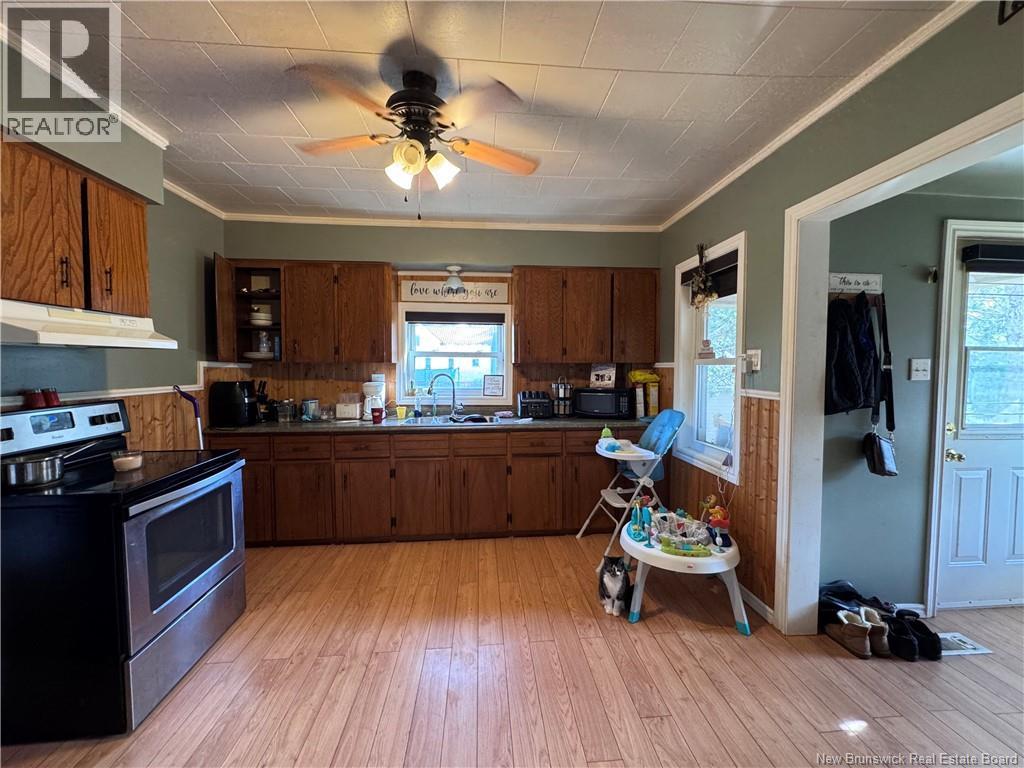 305 Main Street, Plaster Rock, New Brunswick  E7G 2G3 - Photo 5 - NB128313