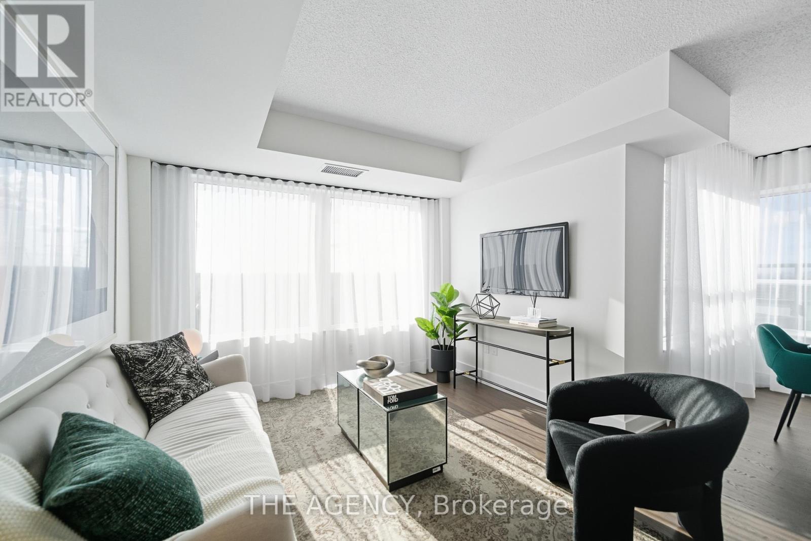 2104 - 10 EVA ROAD, Toronto, Ontario