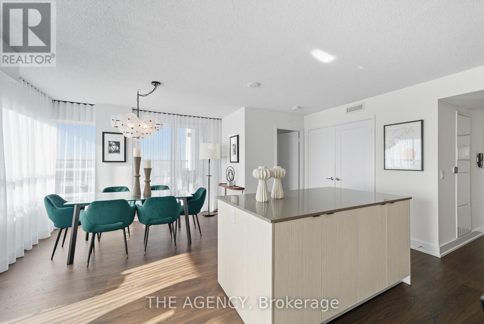 2104 - 10 Eva Road, Toronto, Ontario  M9C 0B3 - Photo 10 - W12455411