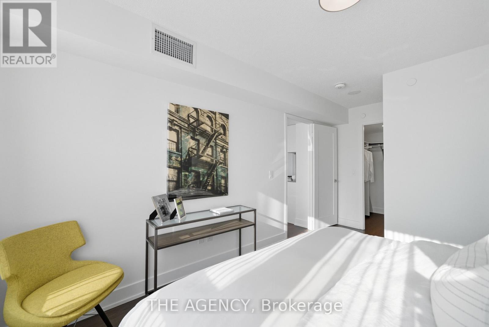 2104 - 10 Eva Road, Toronto, Ontario  M9C 0B3 - Photo 22 - W12455411